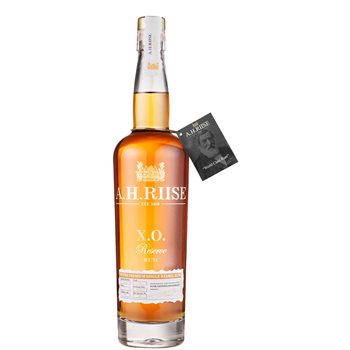 A.H Riise X.O Rum 40% 0,7 l.